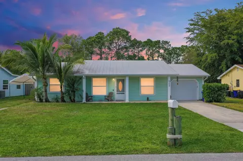 6354 SE Vista Ave, Stuart, FL 34997