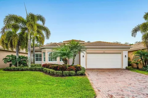 9995 Bluefield Dr, Boynton Beach, FL 33473