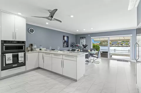 3209 S Ocean Dr #1-G, Hallandale Beach, FL 33009