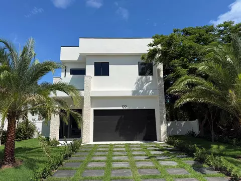 122 Auburn Dr, Lake Worth Beach, FL 33460