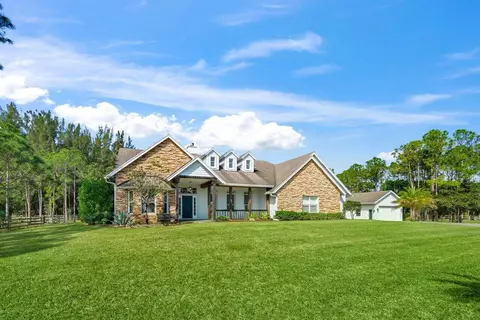 8289 112th Ter N, Palm Beach Gardens, FL 33412