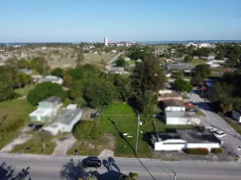 910 N 13th N St, Fort Pierce, FL 34950
