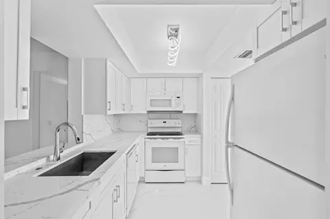 14849 Cumberland Dr #1020, Delray Beach, FL 33446