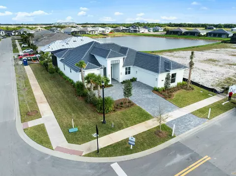 13921 SW Belterra Dr, Port Saint Lucie, FL 34987