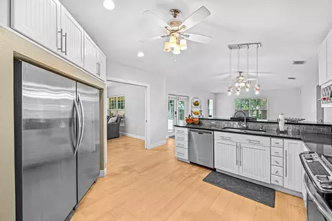 1603 Pine Holw, Fort Pierce, FL 34982