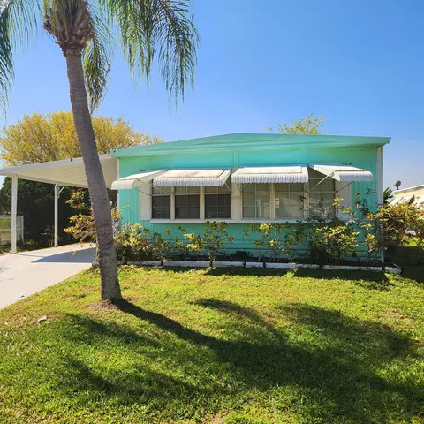 82 E Caribbean, Port Saint Lucie, FL 34952