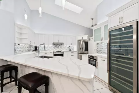 4214 SE Home Way, Port Saint Lucie, FL 34952