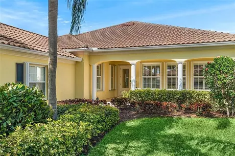 5408 Barbados Sq, Vero Beach, FL 32967