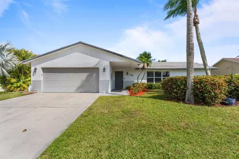 116 Malaga St, Royal Palm Beach, FL 33411