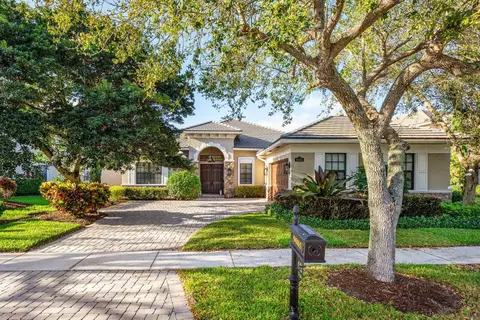 9085 Equus Cir, Boynton Beach, FL 33472