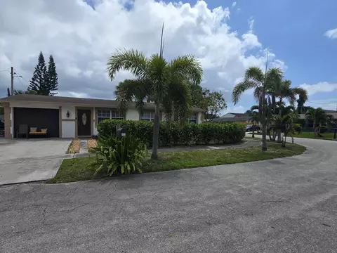 1530 S 24th Ct, Riviera Beach, FL 33404