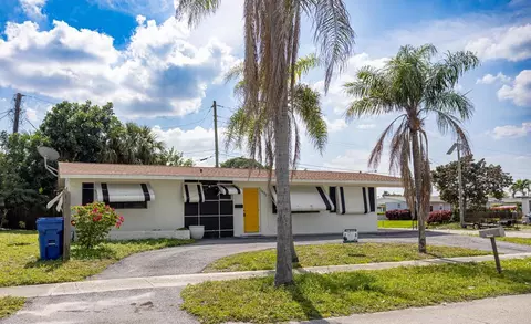 1621 S 25th Ct, Riviera Beach, FL 33404