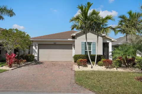 9937 SW Trumpet Tree Cir, Port Saint Lucie, FL 34987
