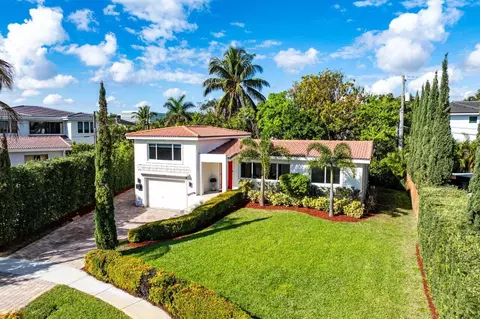 1455 NE 4th Ct, Boca Raton, FL 33432