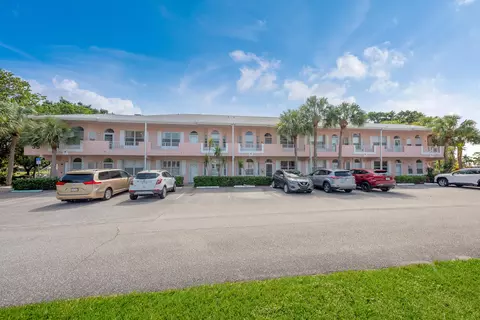 18081 SE Country Clb #35-343, Jupiter, FL 33469
