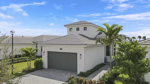 9309 SW Pepoli Way, Port Saint Lucie, FL 34987