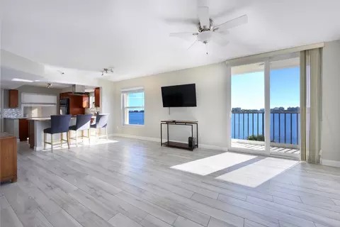896 N Federal Hwy #532, Lantana, FL 33462