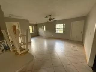 4880 SE 44th St, Okeechobee, FL 34974