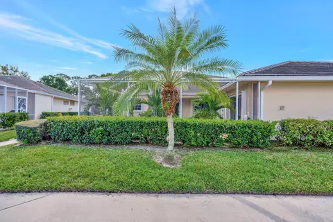 1204 NW Sun Terrace Cir #25B, Port Saint Lucie, FL 34986
