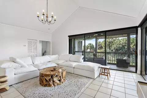 19213 Sabal Lk, Boca Raton, FL 33434