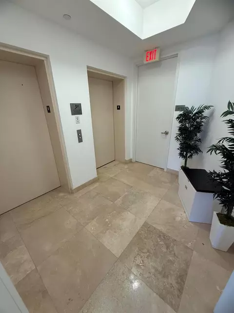 15811 Collins Ave #407, Sunny Isles Beach, FL 33160