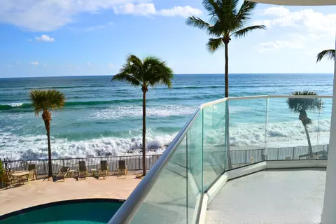 100 Beach #301, Tequesta, FL 33469