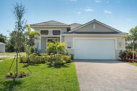 2151 Falls, Vero Beach, FL 32967