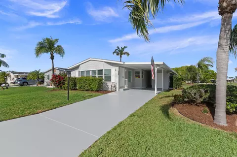 8498 Filifera Ct, Port Saint Lucie, FL 34952