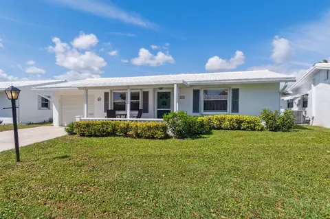 2103 SW Park Dr, Boynton Beach, FL 33426