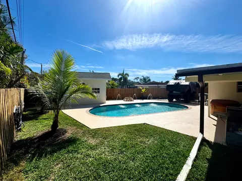 5969 Fern, West Palm Beach, FL 33415