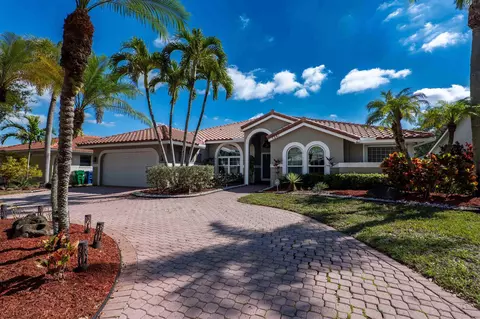 5281 NW 100th Ave, Coral Springs, FL 33076