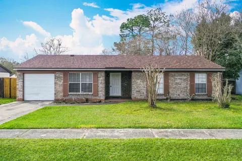 2584 Spring Lake Rd, Jacksonville, FL 32210