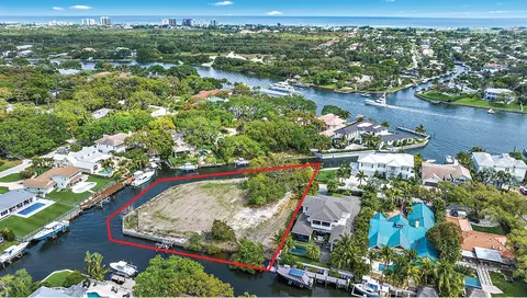 12935 S Shore Dr, Palm Beach Gardens, FL 33410