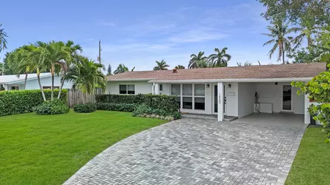 1950 NE 31st Ct, Lighthouse Point, FL 33064