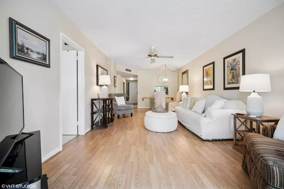Living - 5300 NE 24th Ter #226C, Fort Lauderdale, FL 33308 photo 3 of 3