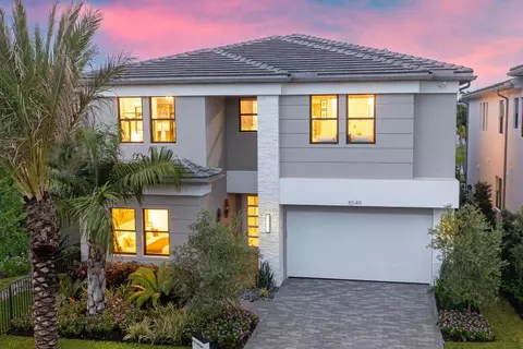 8209 Essex Country Clb, Boca Raton, FL 33434