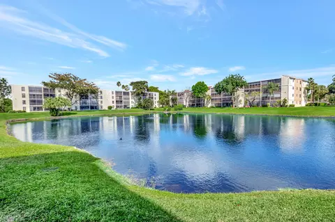 14360 Strathmore #101, Delray Beach, FL 33446