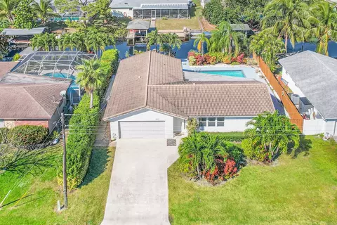 1241 SW 27th, Boynton Beach, FL 33426