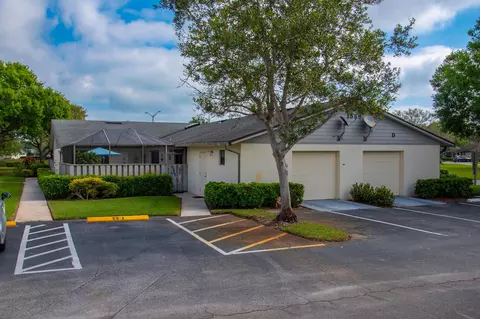 1569 Pheasant Walk #C, Fort Pierce, FL 34950