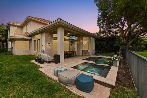 10326 Medicis Pl, Wellington, FL 33449