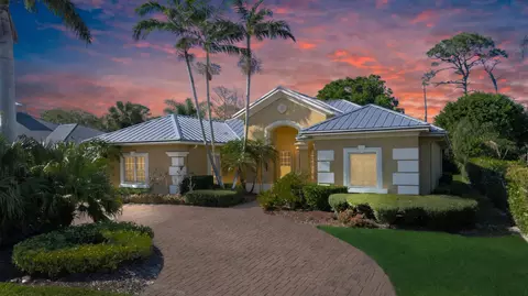 8306 SE Sanctuary Dr, Hobe Sound, FL 33455