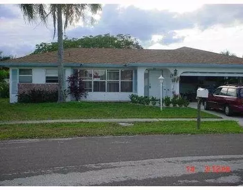 21399 Crozier Ave, Boca Raton, FL 33428