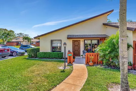 7917 SE Villa, Hobe Sound, FL 33455
