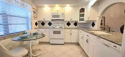 23381 Barlake Dr, Boca Raton, FL 33433