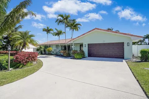 1161 Dolphin Rd, Singer Island, FL 33404