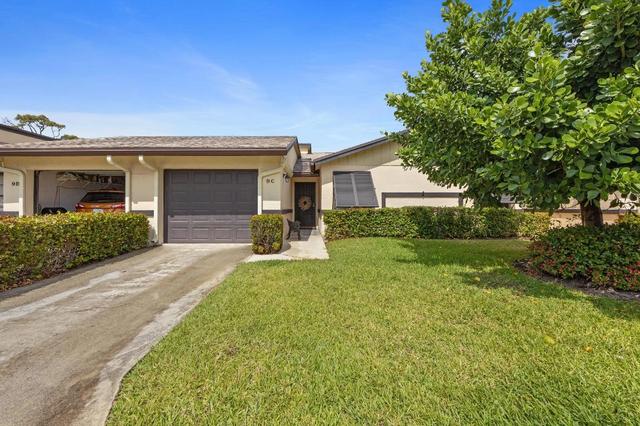 9 Ridge Pointe #C, Boynton Beach, FL 33435