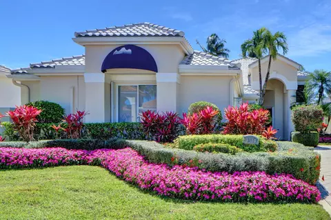 3510 NW Clubside Cir, Boca Raton, FL 33496