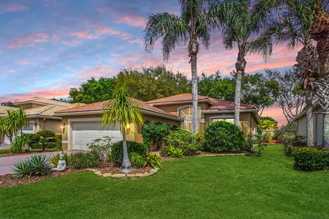 7413 Forest Park, Boynton Beach, FL 33437