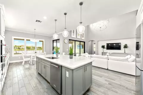 105 Indigo Riv, Jupiter, FL 33478