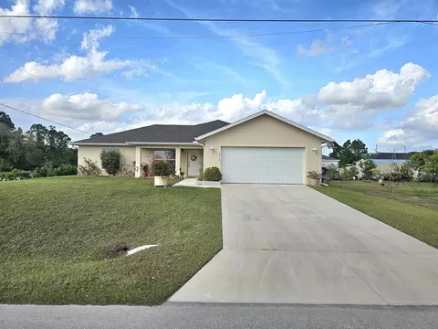 2518 21st St SW, Lehigh Acres, FL 33976